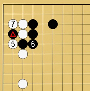 図３２：星で隅を守る方法の碁盤図